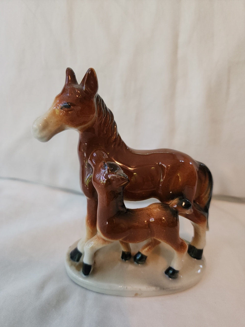 Vtg Horse w/ Foal Figurine Ceramic Handpainted Brown Horses Mare Japan